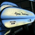 飛距離アップの秘訣！アイアン練習はティーアップが効果あり　ハンドファーストを意識して。