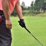 左手の使い方と体幹ターンが決め手！ゴルフで飛距離を伸ばす方法